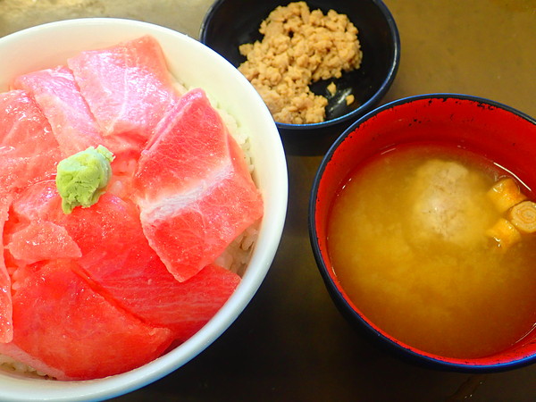 第23弾は、大トロ丼!!