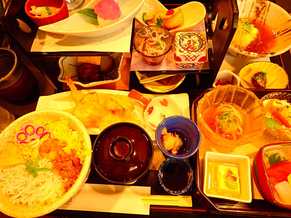 第48弾は豪華懐石ランチ!!