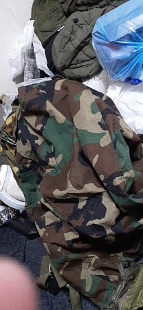 新規メンバー募集中 東京の大人数でゲームチーム サバゲヨタクは迷彩服着て野郎同士でホモなプレーをするけつまん掘らせる遊び サバゲイと言うぐらいだから 前段階は玩具の銃を持って汗かいて男臭軍隊ごっこする遊び 本気で本当の血のでる実戦はする根性ない