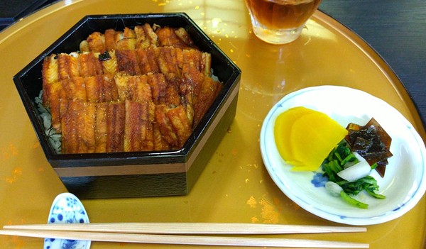 宮島 老舗の名店 山一 穴子丼