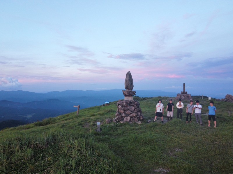 天山