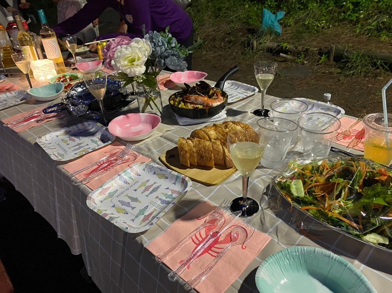 茅ヶ崎キャンプ場（夕食風景）