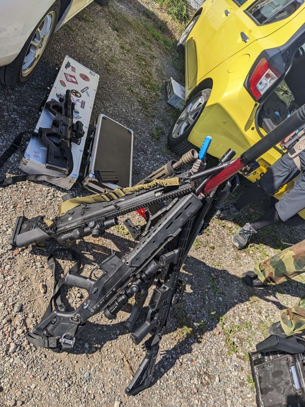 メンバーの銃たち