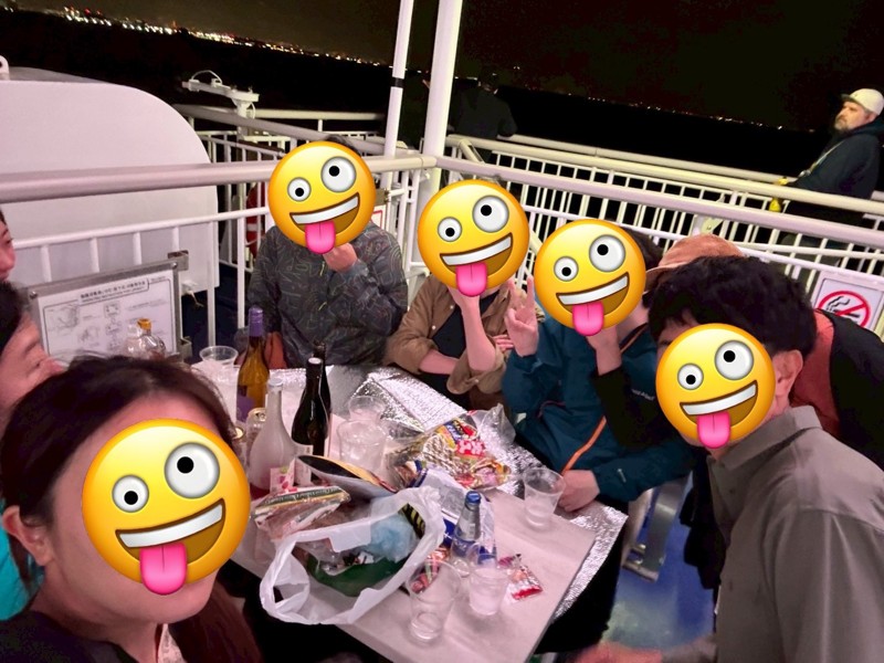 フェリーで神津島