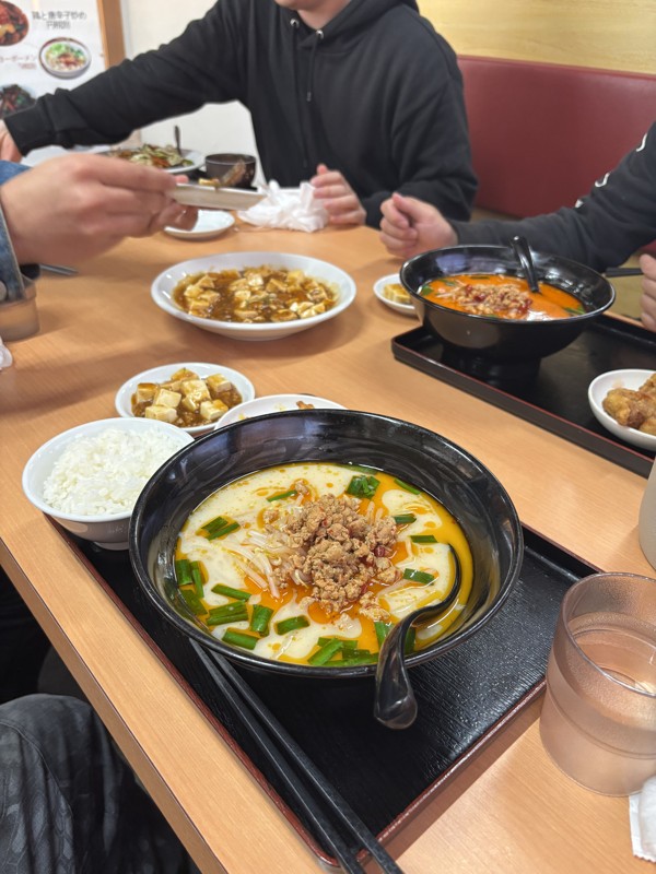 サバゲー後は皆でご飯も(^^)